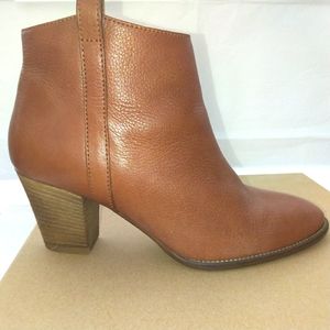 8.5 Leather Brown Heel Boots